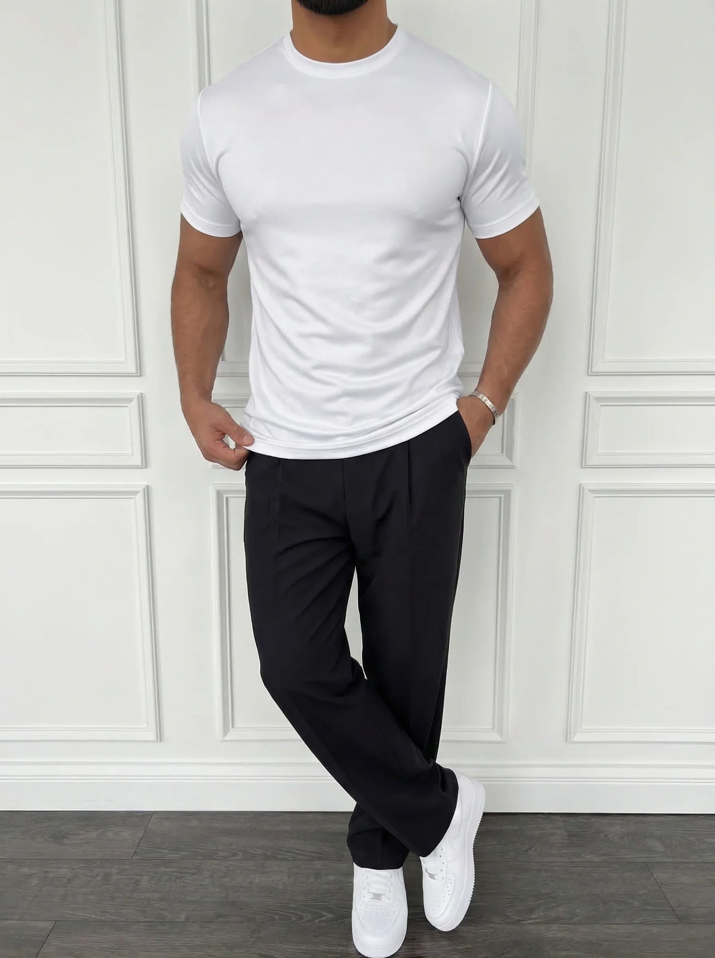 The Minimal Essential | T-shirt