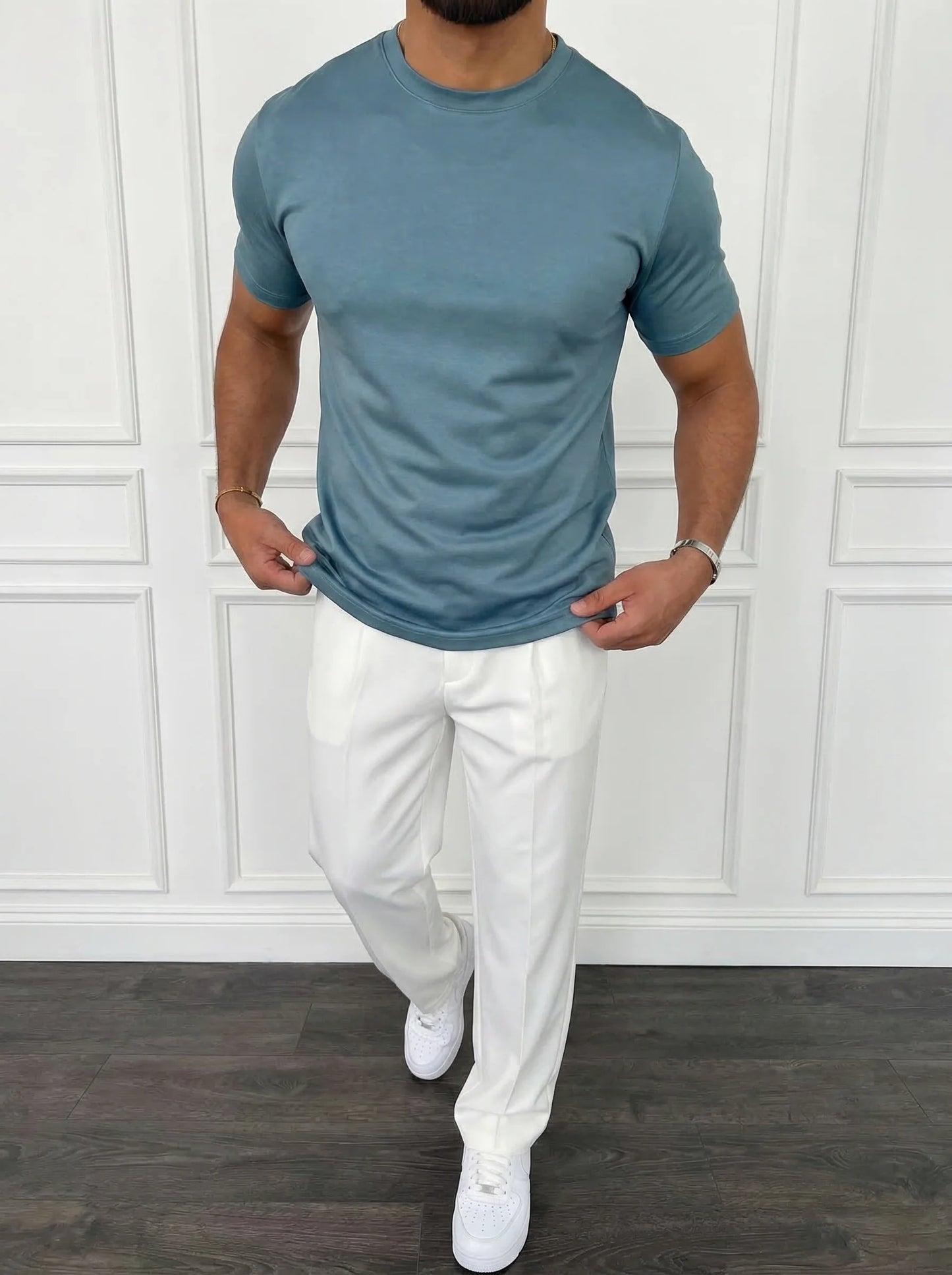 The Minimal Essential | T-shirt